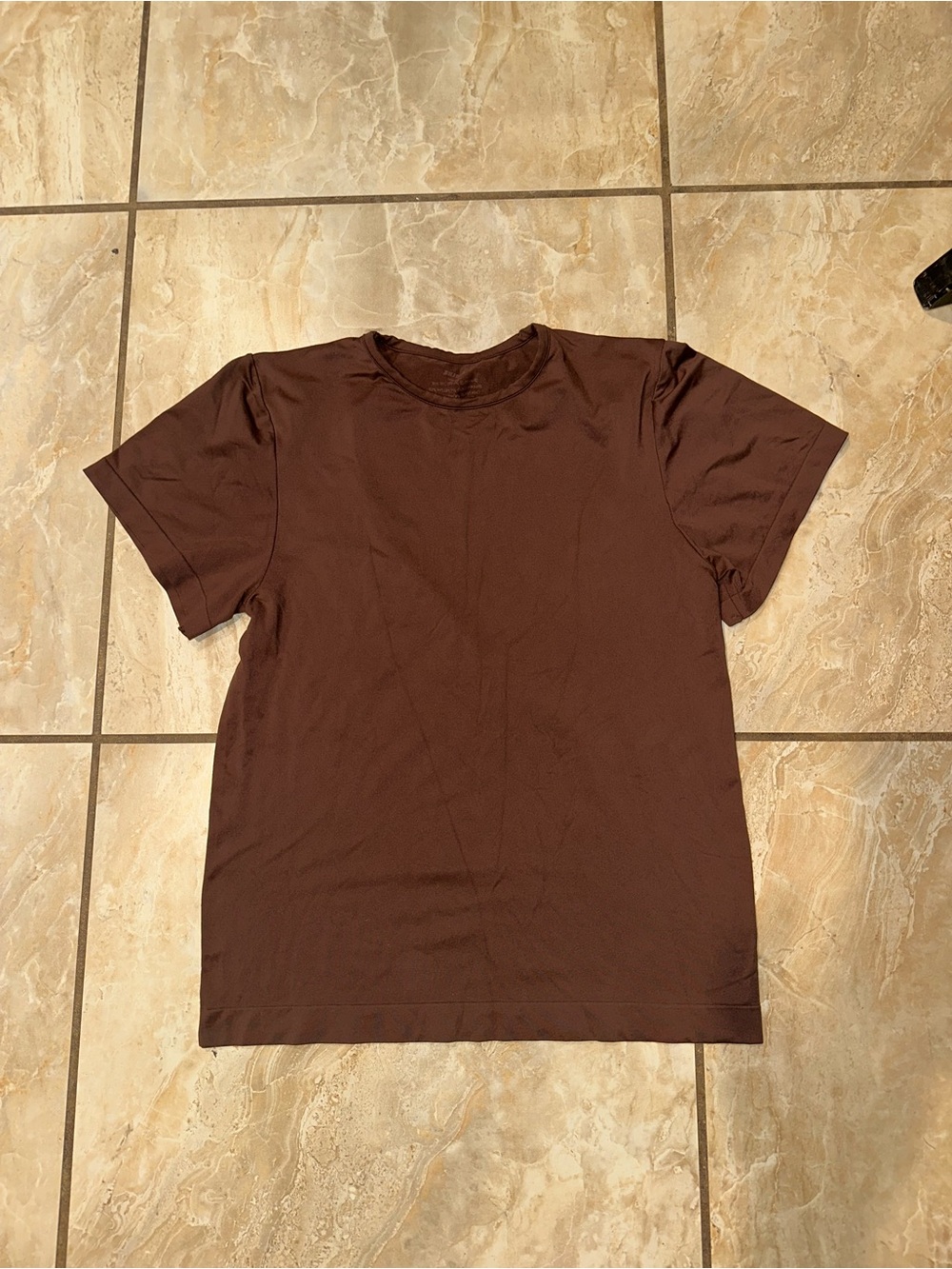 Brown Skims Fits Everybody short sleeve shirt Size 2XL